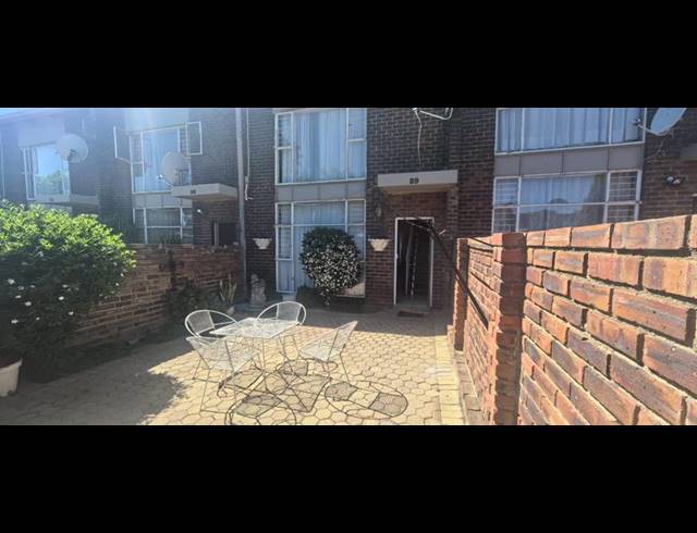 3 BEDROOM APARTMENT FOR SALE IN GROBLERPARK